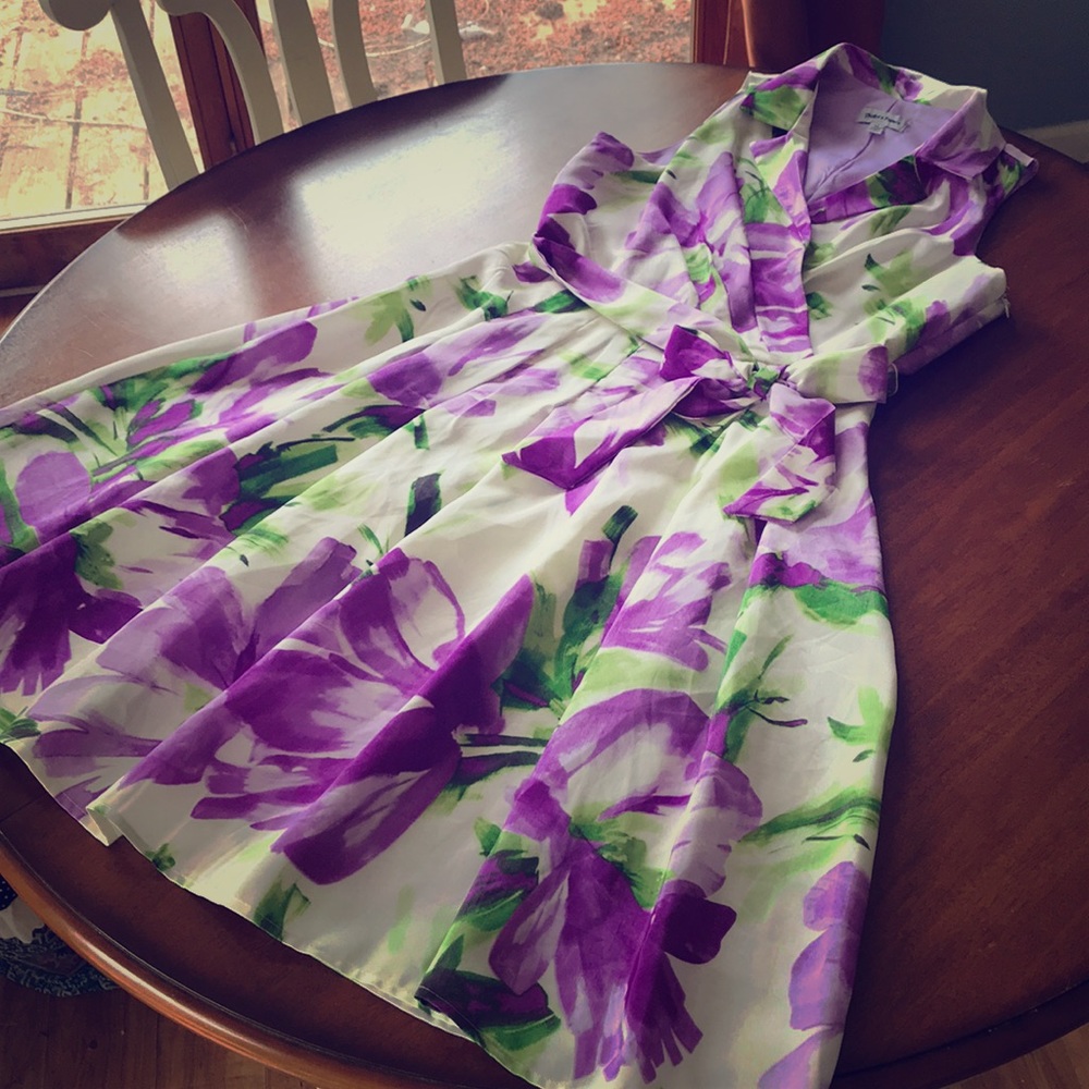Women’s size 14 pleaded knee length dress